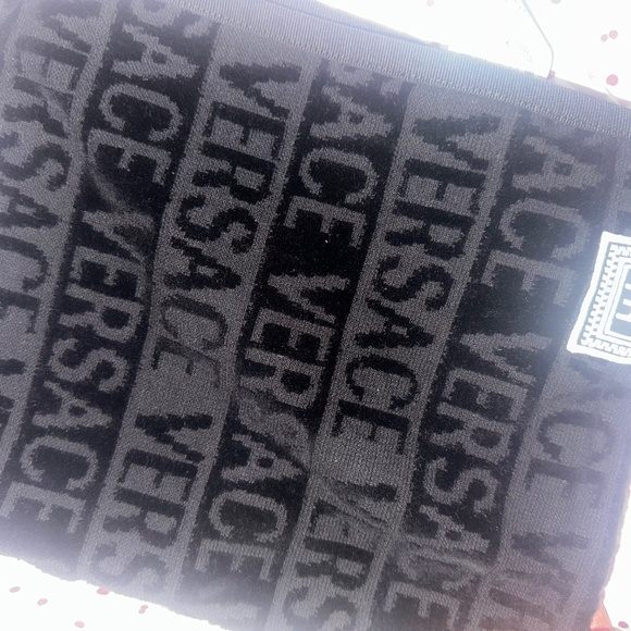 Dog Versace Robe - Picture 3 of 6